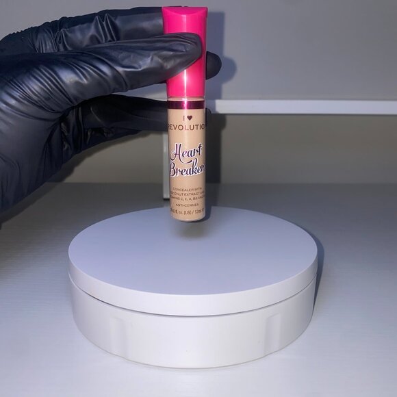 BRAND NEW 20PCS Brand New Revolution makeup & Skincare, WHOLESALE - Picture 10 of 16